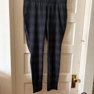 Women's Classic Black Plaid Leggings
